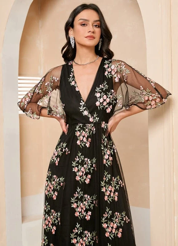 Robe Chic Fleur Noire Éthérée – Image 7
